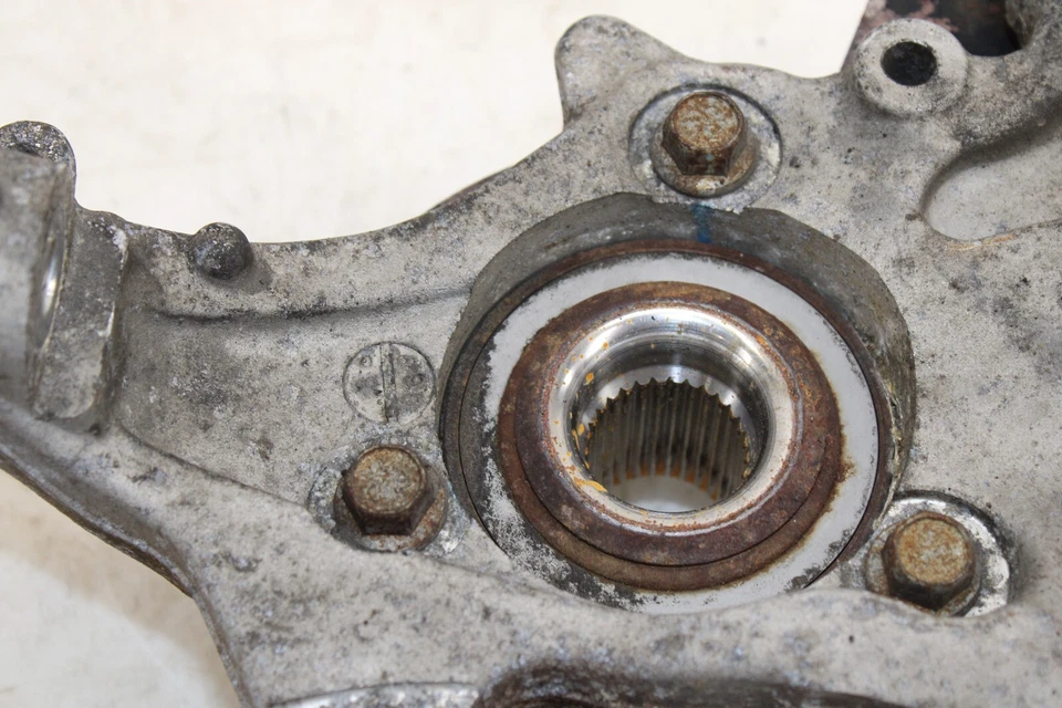 Pontiac Solstice 2006-2009 nudillo trasero derecho/husillo OEM GQ68 Foto 2 de 4