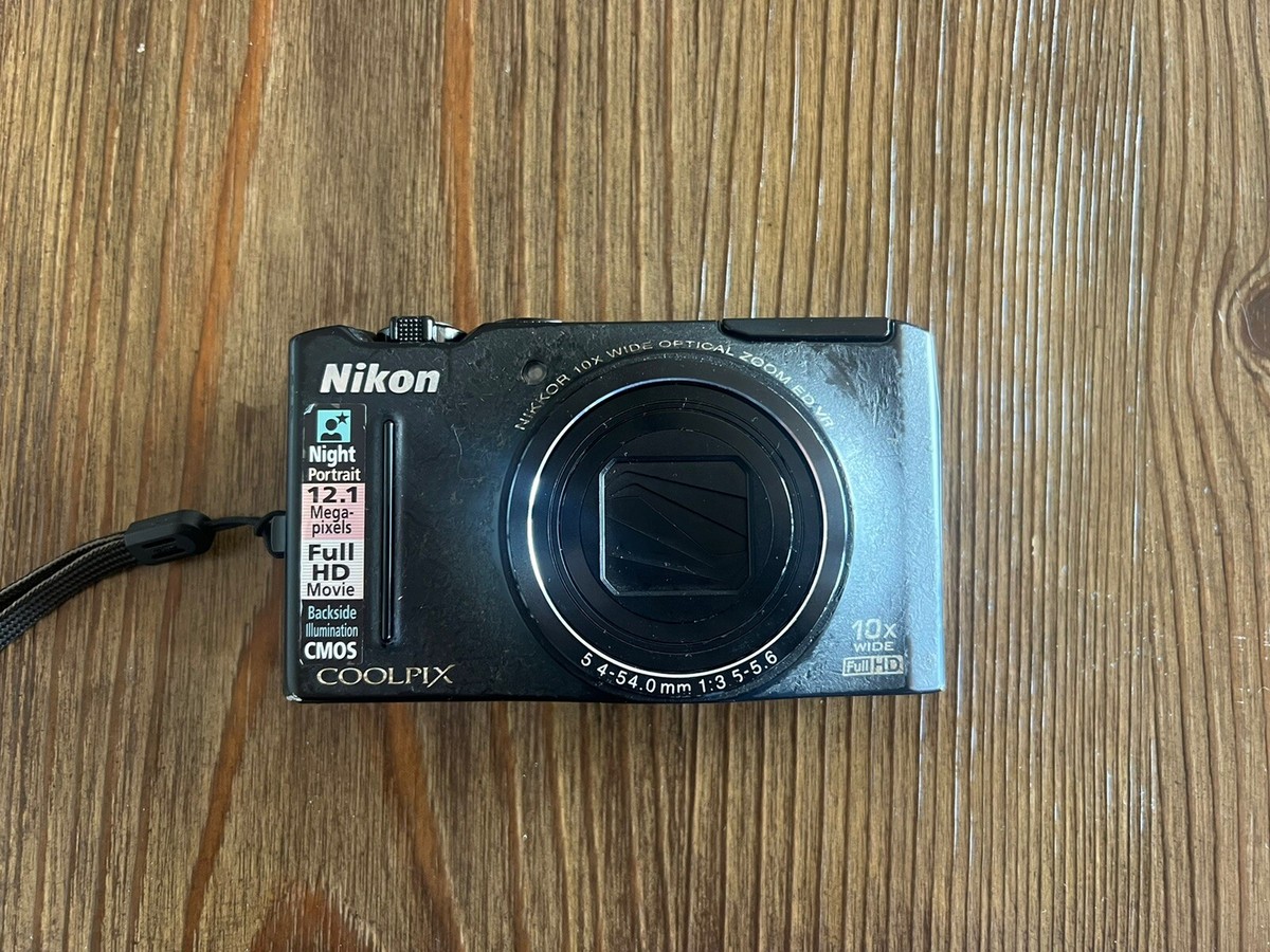 Nikon Coolpix S8100 Digital Camera 12.1 MP 10X Optical Zoom Black