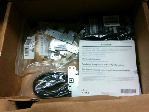 Cisco Aironet 1131G Wireless Access Point AIR-AP1131G-A-K9 with Cisco box. - Picture 8 of 9