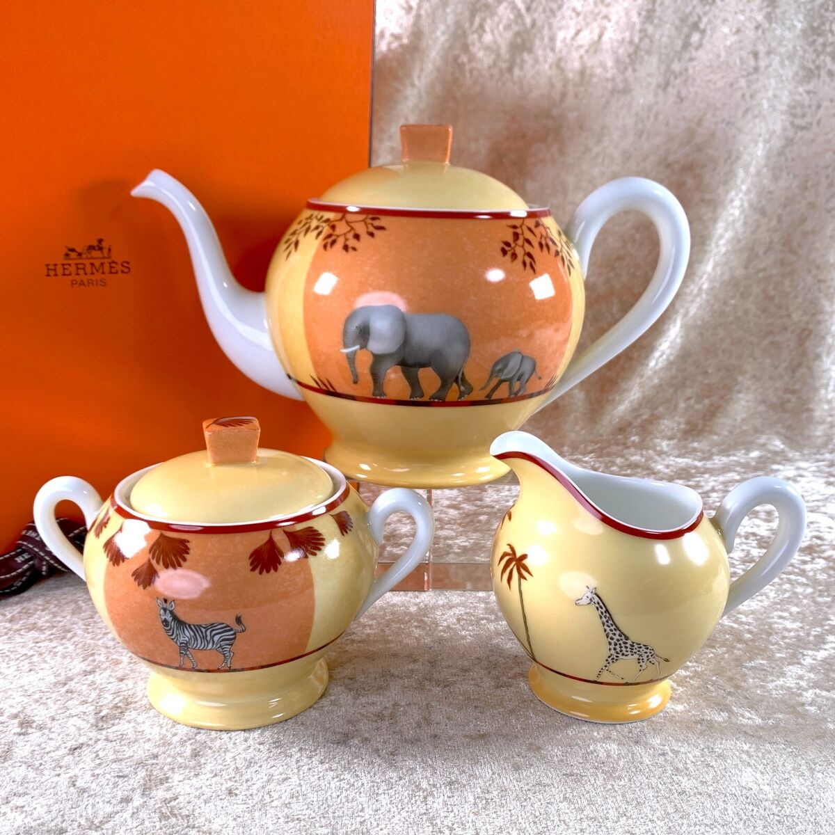 Hermes Teapot & Sugar Bowl & Creamer Africa Orange Porcelain Hermes Teapot & Sugar Bowl & Creamer Africa Orange Porcelain
