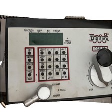 Digitrax Command Control DCS50 Zephyr Starter Set 2.5 Amp In Box W/Extras