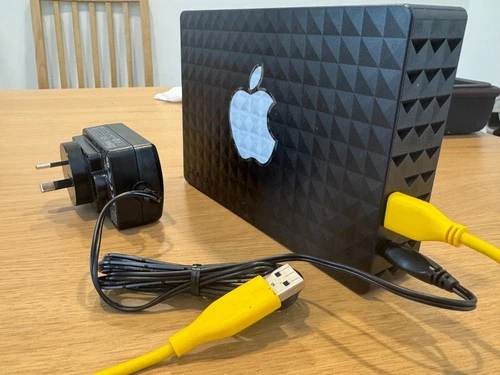 Seagate Expansion Desktop External 3.5inch HDD Hard Drive 8TB ExcellentCondition