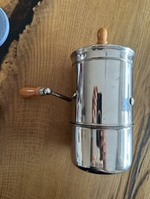 Parmesanreibe Edelstahl von Moretti