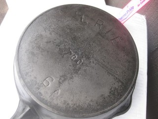 Pre Griswold "ERIE" #6 A Cast iron Skillet #700 Series With Smoke Ring