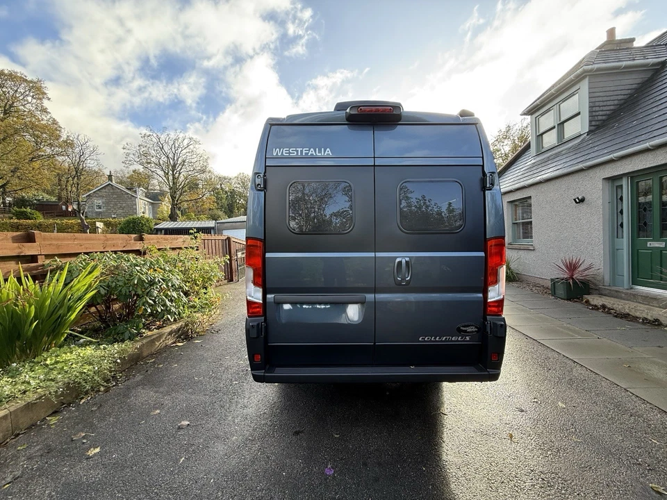 WESTFALIA COLUMBUS 641E 2/3 BERTH IMMACULATE AUTO 2.2 160BHP 17249 MLS NOV 2022 - Image 3 of 4