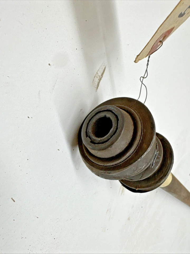 For 1936 Plymouth Sedan Steering Gear Worm & Tube NOS 651964 - Image 3 of 4