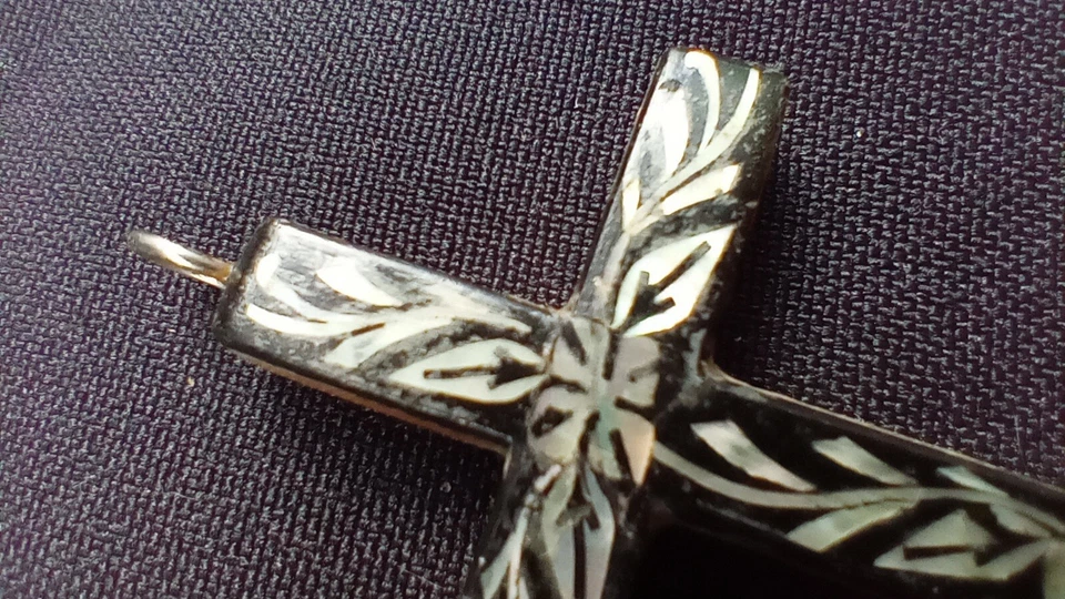 Pendentif Crucifix Croix Laque Incrustation Nacre - Photo 4/4