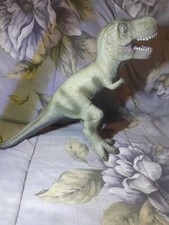 Toys R Us Dinosaurs T Rex 13inSoft Rubber Maidenhead Jurassic Park