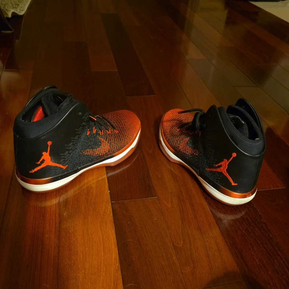 Zapatillas deportivas Air Jordan 31 'Banned' para hombre talla 10 usadas 845037-001 Foto 3 de 4