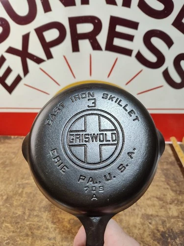 "Fully Restored" GRISWOLD 6" Cast Iron Skillet Large Logo Seasoned Flat
