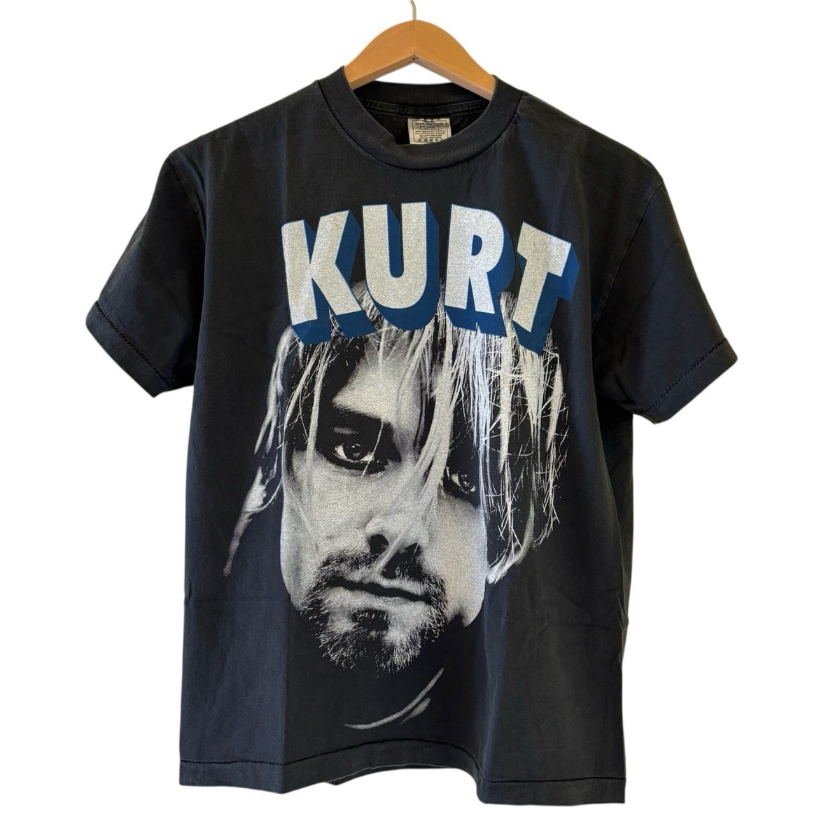 ミュージシャン Nirvana  Cobain vintage T-shirts Kurt Cobain Nirvana - New Vintage Band T shirt - Vintage