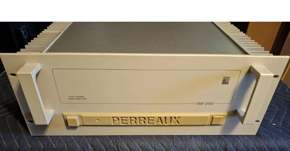 AMPLIFICADOR ESTÉREO PERREAUX PMF 3150 Foto 2 de 3