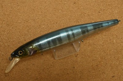 Jackall   Mag Squad Minnow 128 SP     (B843MY3