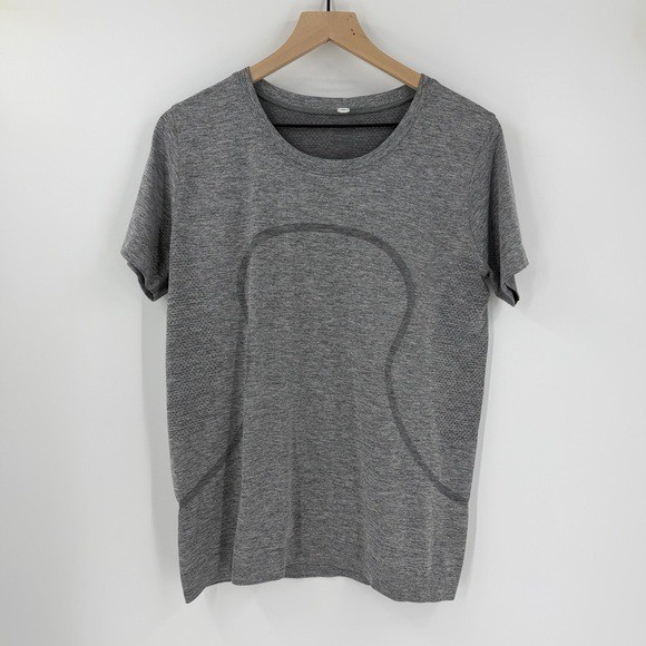 Lululemon Gray Relaxed Swiftly Short Sleeve Top 10 Running Workout Layer Gym