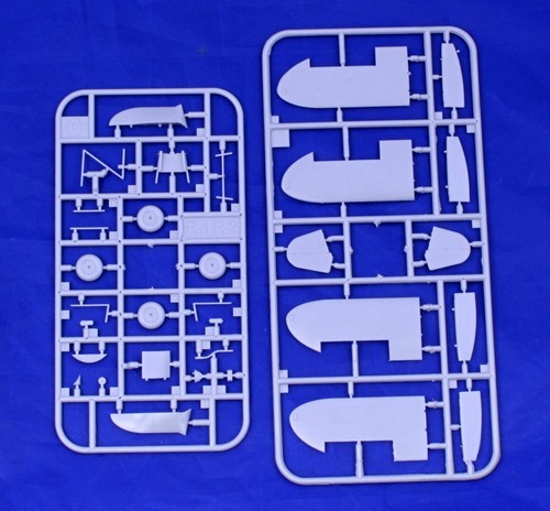 Kit a escala 1/48 Dora Wings - Gee Bee Super Sportster R2 - DW48001 - Imagen 4 de 6