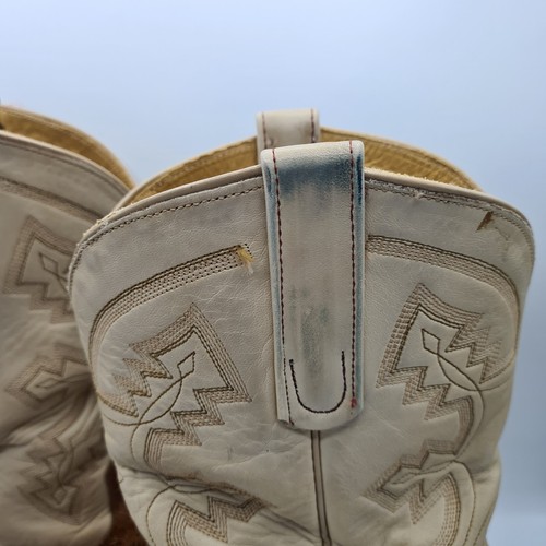 Legacy West Size 8 Ivory Tan Cowboy Boots Western Boot Tooled - Picture 10 of 14