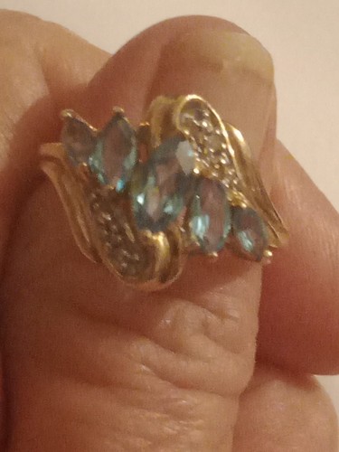 10k Blautopas Ring. 5 Topas Steine. Größe 8,25. WUNDERSCHÖN! - Bild 4 von 4