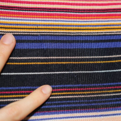 MISSONI - T-shirt a righe arcobaleno lavorata a righe maniche corte - taglia 48 🙂 - Foto 5 di 5