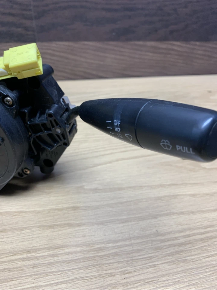 96 97 98 Geo Tracker Señal de giro Faro Limpiaparabrisas Multi Interruptor Reloj Resorte OEM Foto 3 de 4