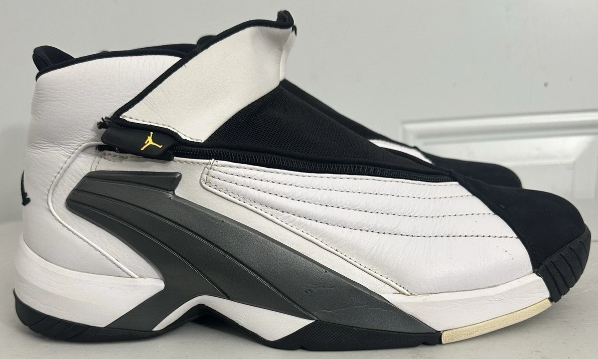 Preços baixos em Jordan Jumpman Swift White Black | eBay