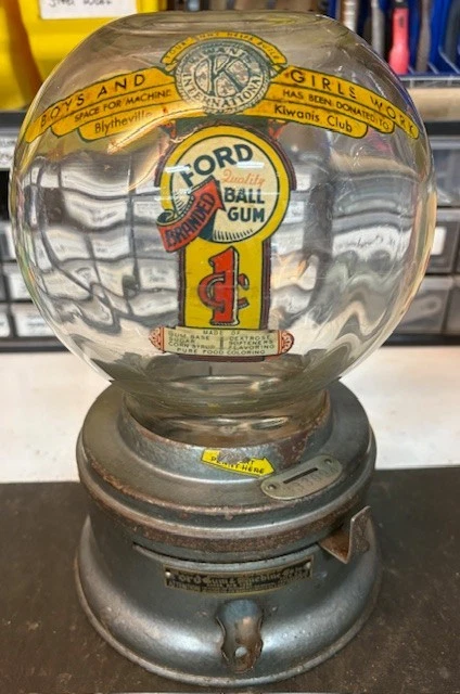 Antique Gum Machine Indiana Collectible Gumball Machines for sale
