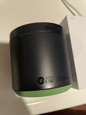 Intuit QuickBooks Credit Card Reader and Power Stand F11305 - Black /Green