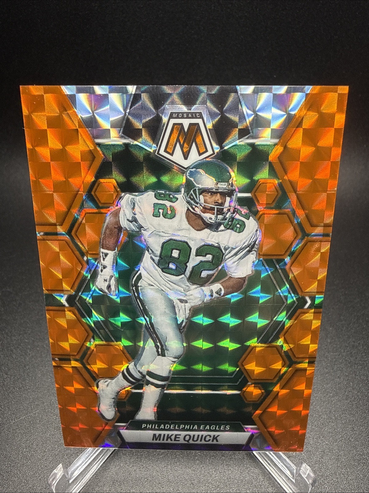 2023 Panini Mosaic - Mike Quick #200 Orange Mosaic Prizm /199 Eagles