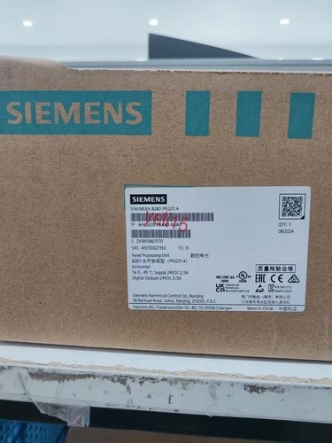ONE SIEMENS SINUMERIK 828D 6FC5370-5AA40-0AA0 NEW