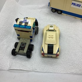 LEGO 60139 Set City Police Mobile Command Center & Squad Car 2017