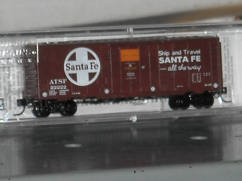 Micro Trains Spur N Santa Fe 40’ Box Car, Neu in OVP, ATSF 22222