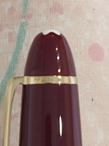 Montblanc Le Grand Meister Stuck Burgundy Resin Fountain Pen 14k Gold M Nib - 第 17/24 張圖片