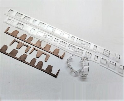 WINDOW SET FOR 43490 WINDOW LINE RIGHT AND LEFT SIDE TRAIN 43490 95296 ROCO XX