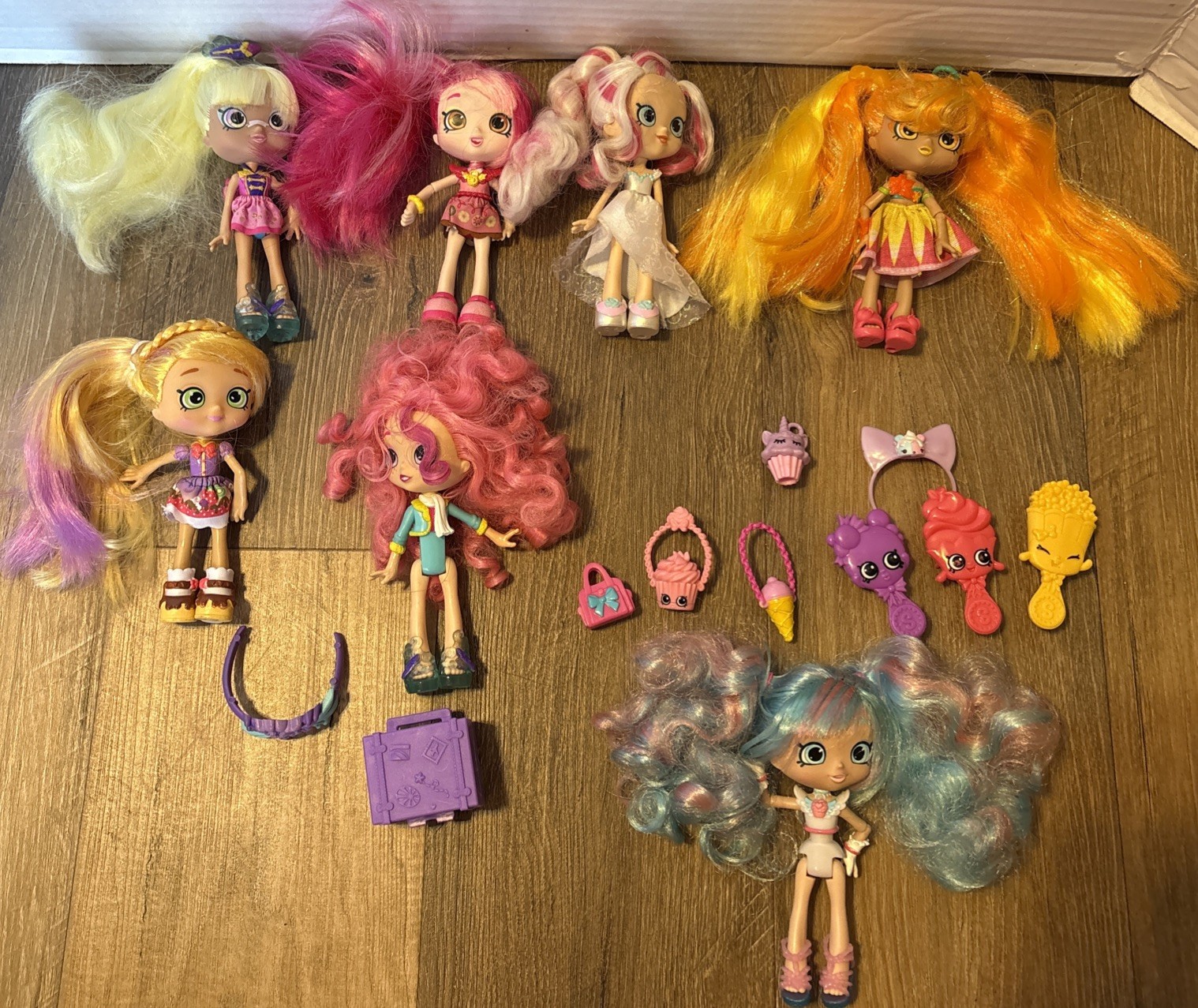 Lot Of 7