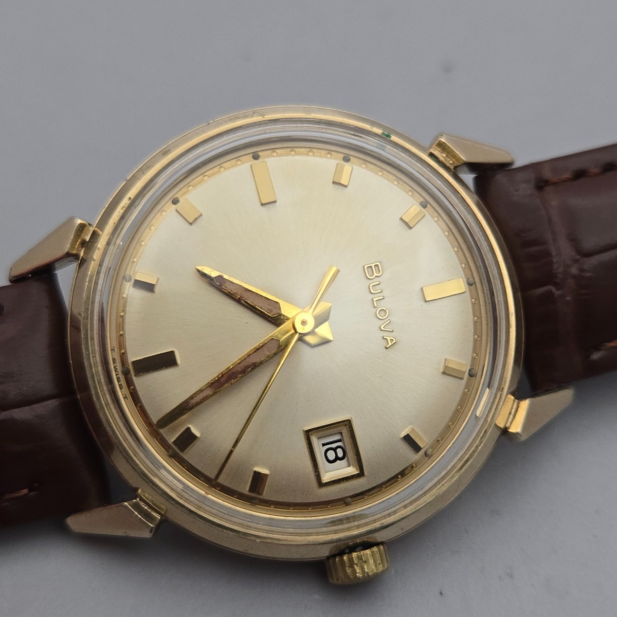 Vintage BULOVA Date King men's manual wind watch 11BLCD 10K RGP