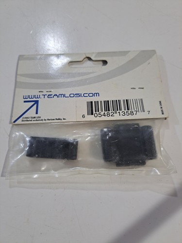 Nuevo conjunto de bloques de pivote Team Losi R/C parte LOSB1020 F/R - Imagen 2 de 2