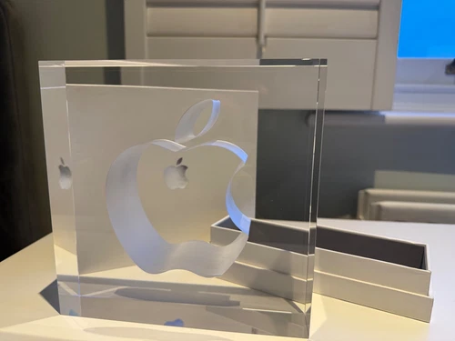Apple 10 year Employee Award - Lead Glass Crystal - Immaculate - Rare