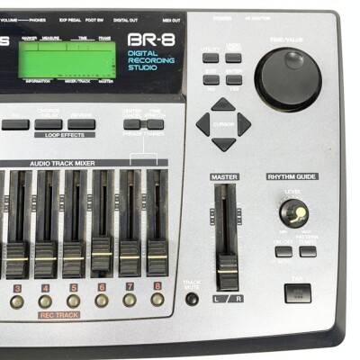 BOSS BR-8 Digital Recording Studio / Multi-Track Recorder BOSS BR-8 Digital Recording Studio / Multi-Track Recorder