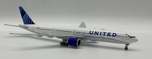 B777-300ER UNITED AIRLINES"Sydney World Pride" Reg:N2749U JC WINGS XX40183 1:400 - Picture 24 of 24