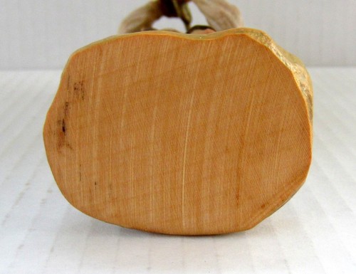 Wood Carving Sculpture/Figurine of Bavarian Man in Lederhosen Playing Trumpet 6" - 第 8/8 張圖片