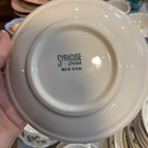 Syracuse China Coffee Cup Saucer from 1957 Kingswood Oak Leaf RARE Beautiful - Picture 3 of 6