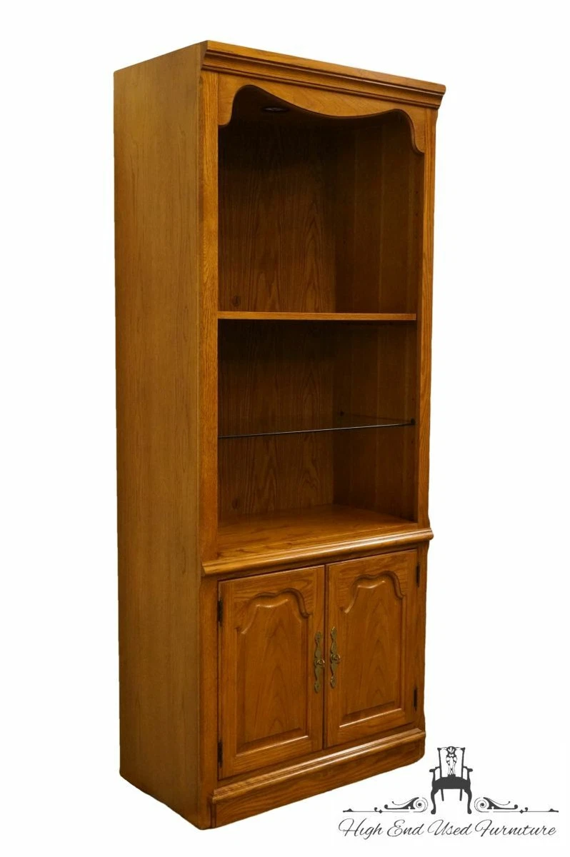 Thomasville Furniture Winston Court 32
