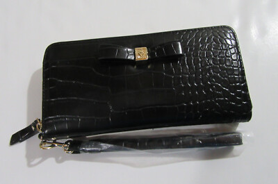 Anne Klein Slim Zia Black Zip Around Faux Alligator Wristlet Anne Klein Slim Zia Black Zip Around Faux Alligator Wristlet