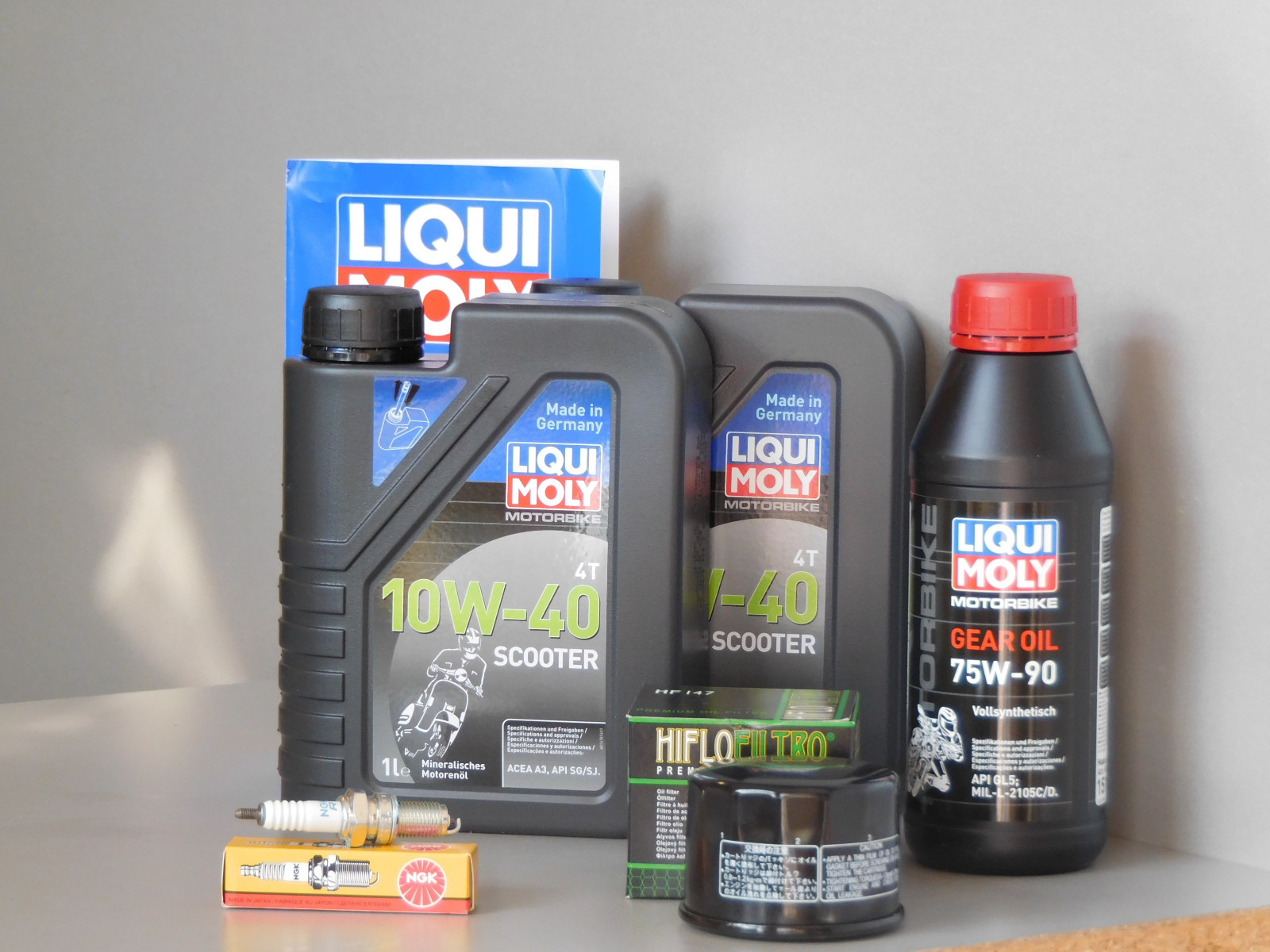 Maintenance Set Aeon Elite 350 Oil Filter Gear Oil Spark Plug Inspection Service