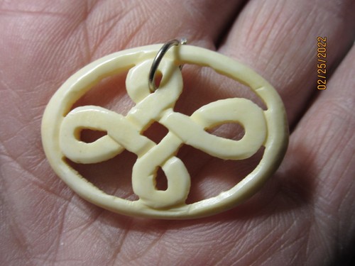 Tibetan Knot Handcrafted 1 3/8" Pendant Collectible BBK-1 - Picture 3 of 5