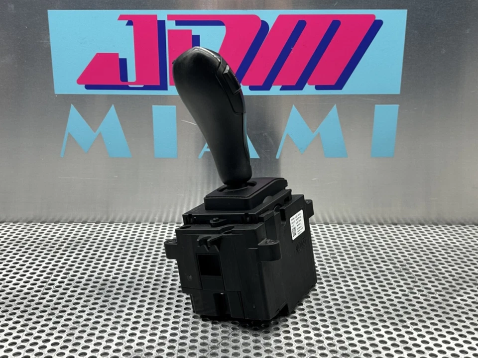 Palanca de cambio de marchas automática BMW 750Li F02 2009-2012 Foto 3 de 4