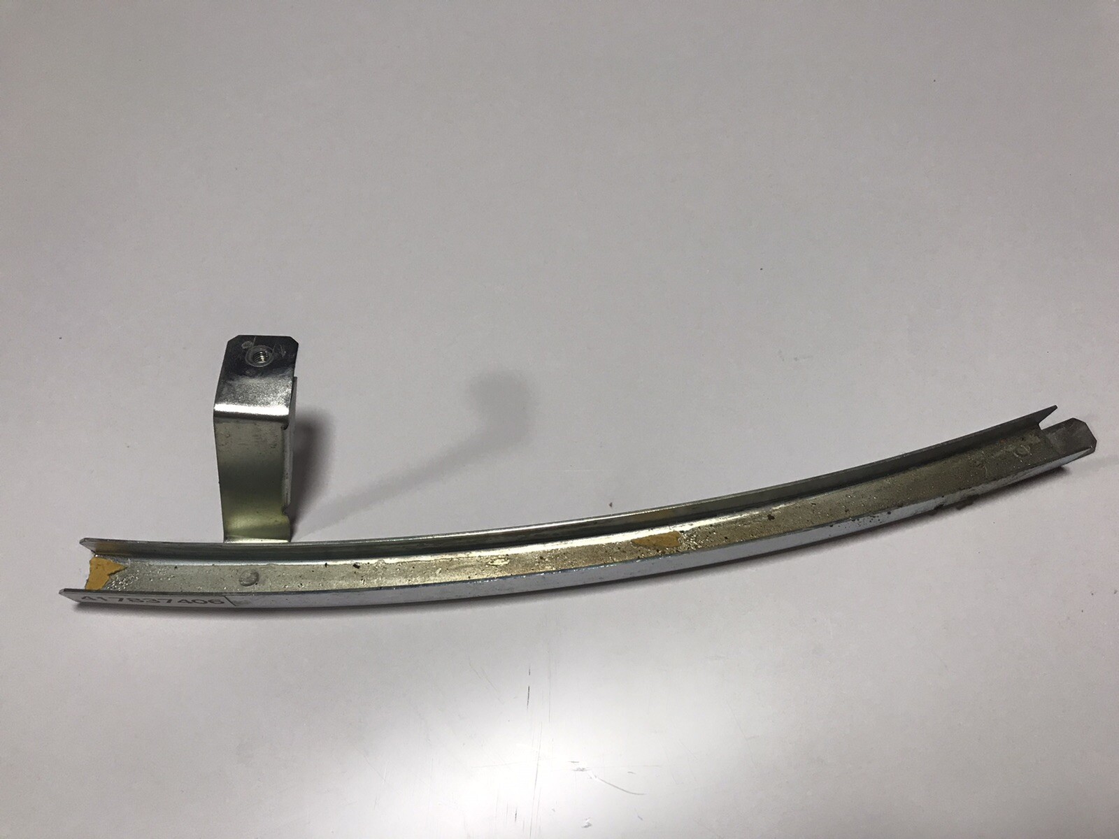LAMBORGHINI MURCIELAGO ROADSTER RIGHT RH SIDE DOOR WINDOW GUIDE OEM 417837406