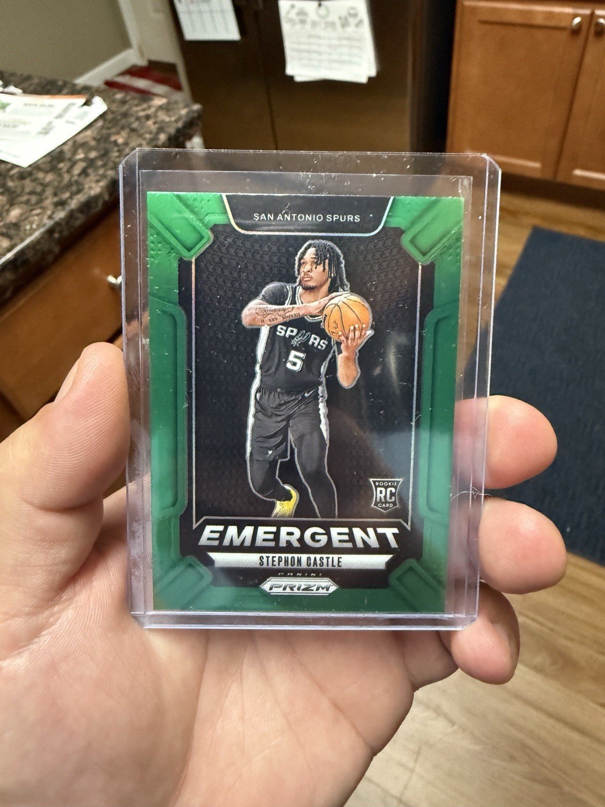 2024-2025 Panini Prizm Stephon Castle Emergent Green Prism Rookie Card