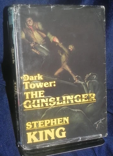 Dark Tower : The Gunslinger 1st/2nd Printing  Stephen King 1982 with Dust Jacket