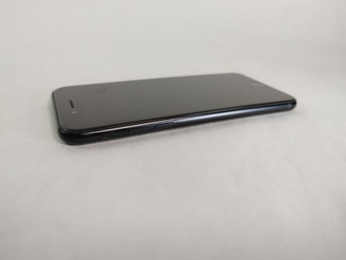 Apple iPhone SE (2020) A2275 64 GB iOS 18.6.2 T-Mobile Only ( Wi-Fi + 4G ) - Picture 5 of 6