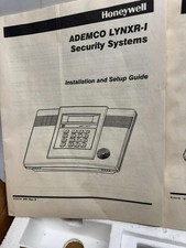 **REDUCED** NEVER USED Honeywell LYNXR-I Wireless Security System Kit